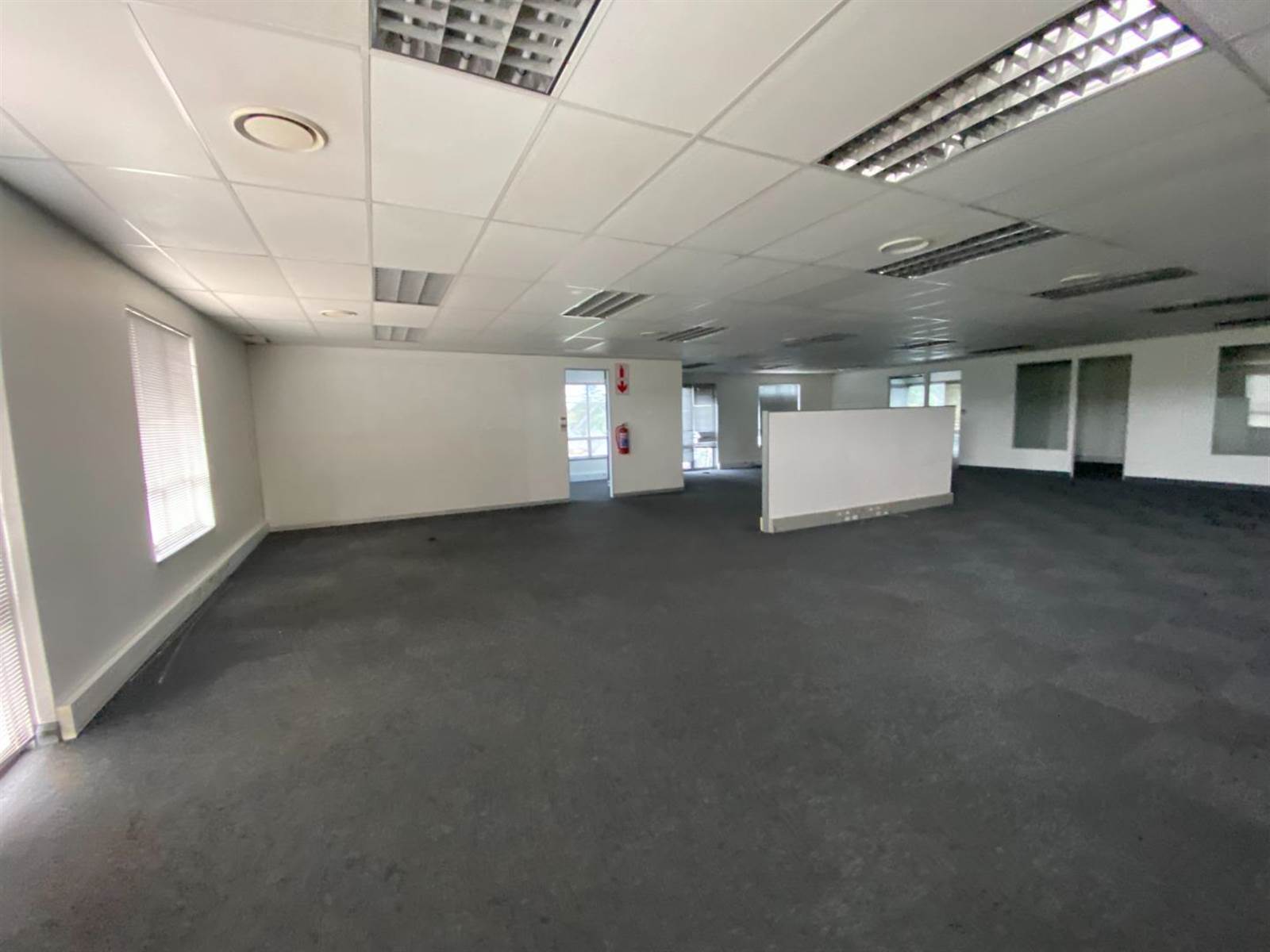 5125  m² Commercial space in Linbro Park photo number 8