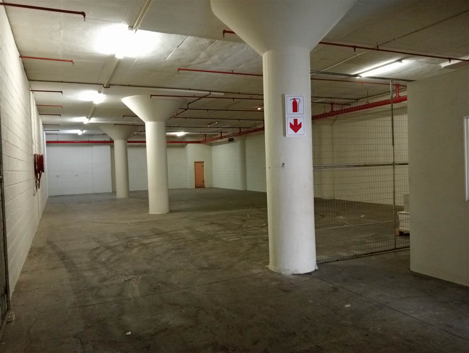 370  m² Industrial space in Mobeni photo number 13