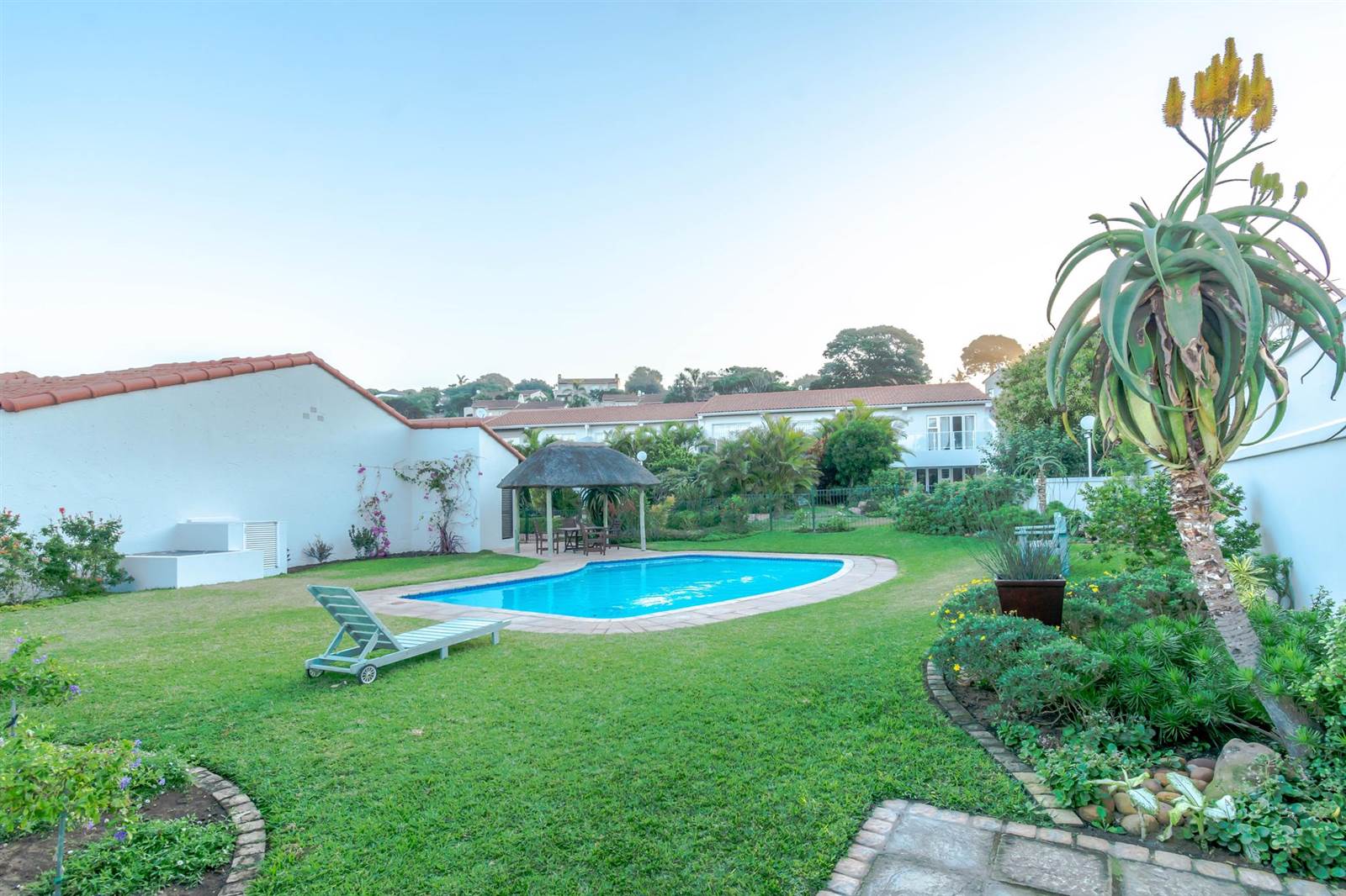 4 Bed Townhouse in Umhlanga Rocks photo number 5