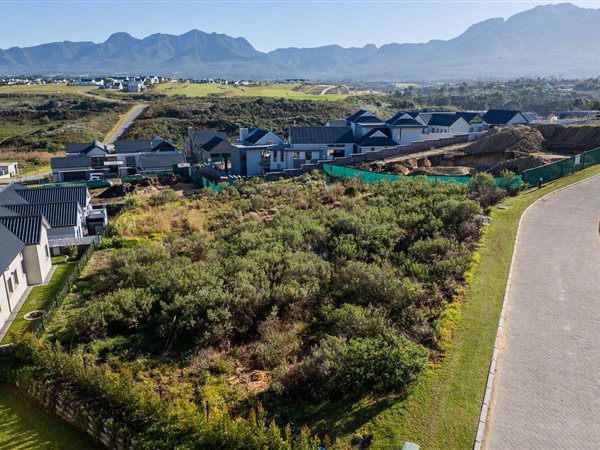 640 m² Land 640 m² Land