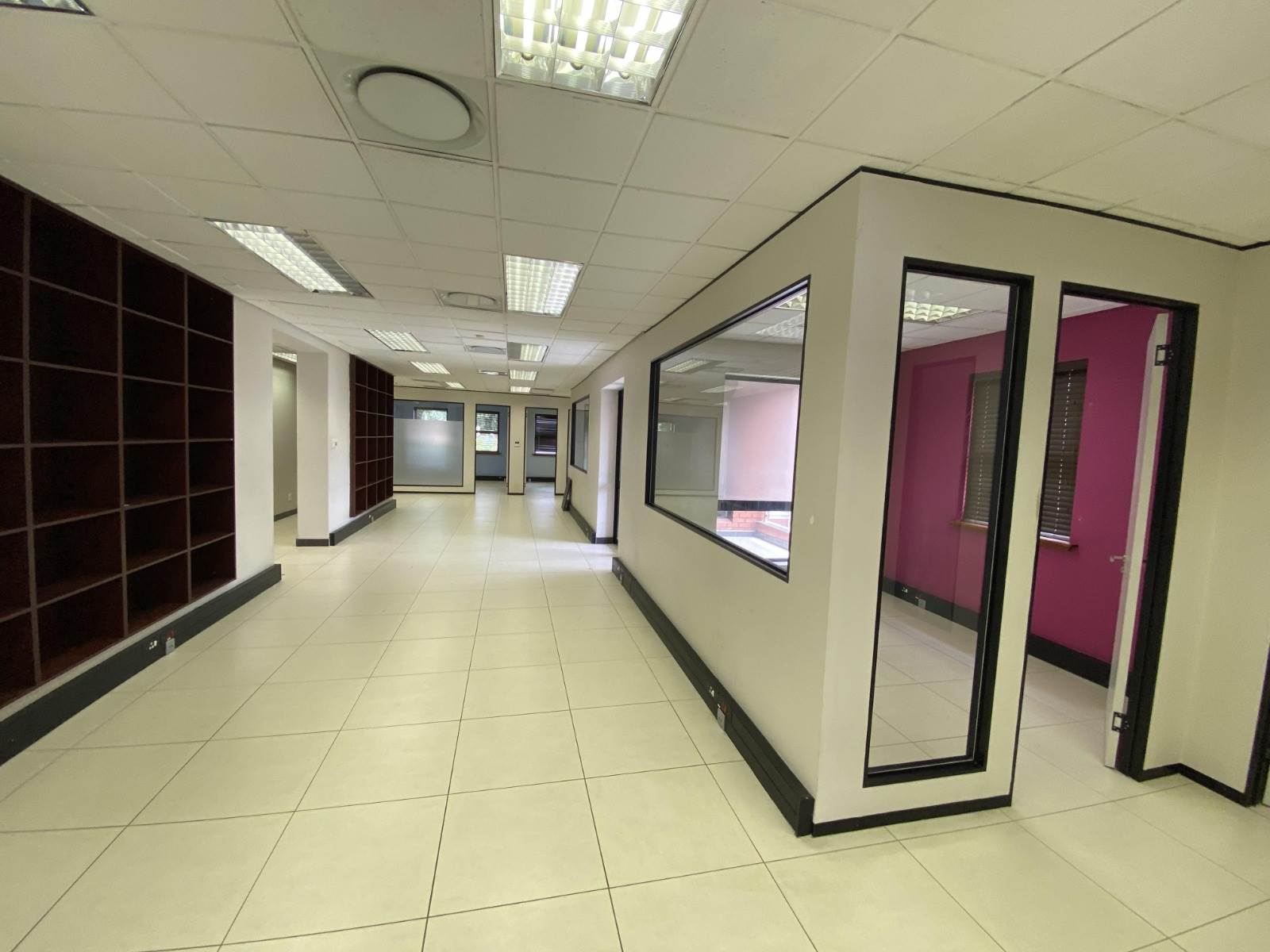 630  m² Commercial space in Rivonia photo number 23