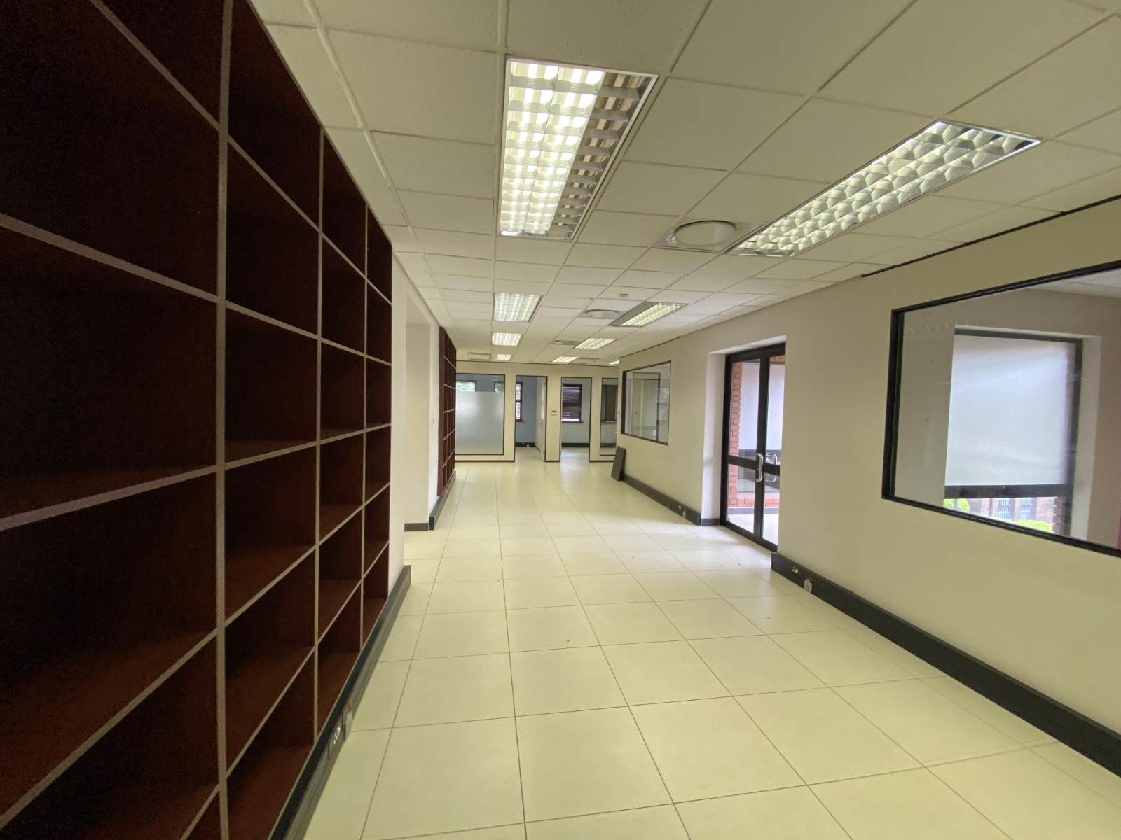 630  m² Commercial space in Rivonia photo number 25