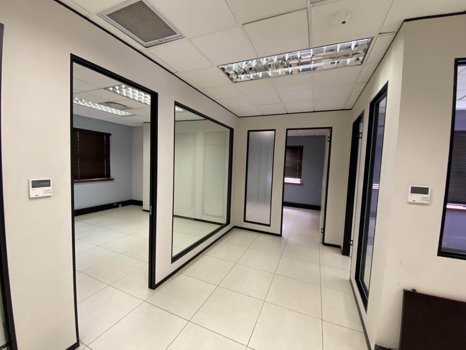630  m² Commercial space in Rivonia photo number 28