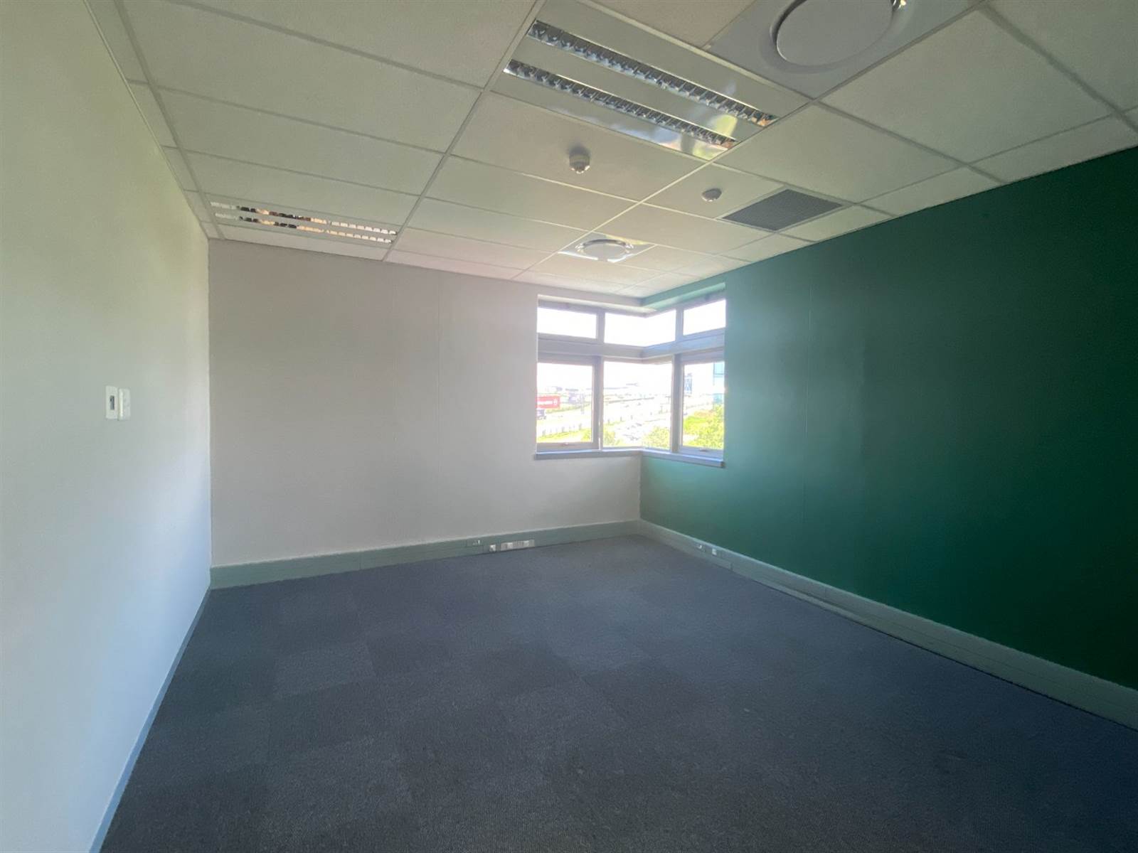 873  m² Commercial space in Jukskei View photo number 5