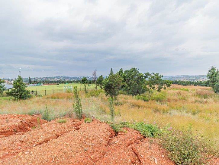 10 ha Land available in Mooikloof Equestrian Estate photo number 3