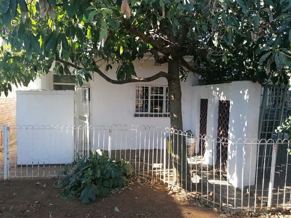 1 Bedroom Garden Cottage 1 Bedroom Garden Cottage