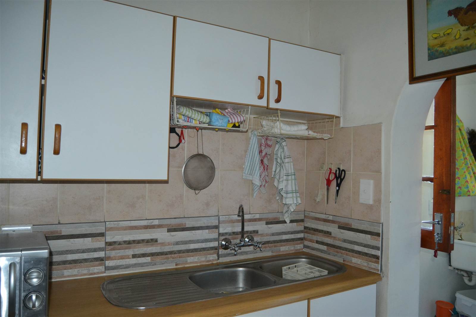 2 Bed House in Albertinia photo number 10