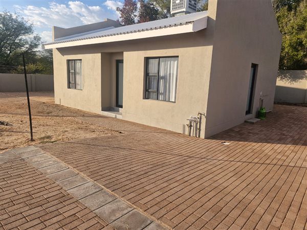 2 Bedroom Townhouse 2 Bedroom Townhouse
