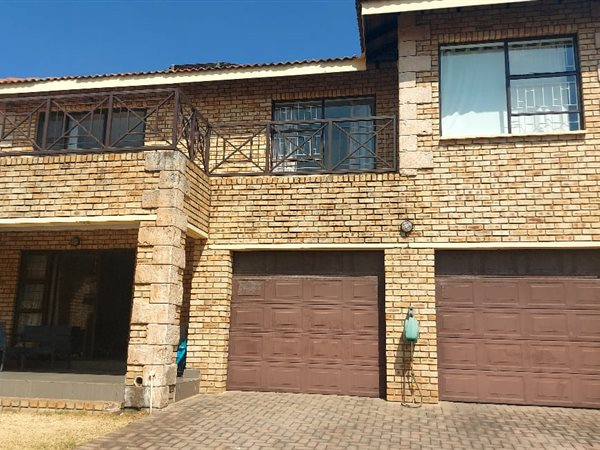 4 Bed Townhouse