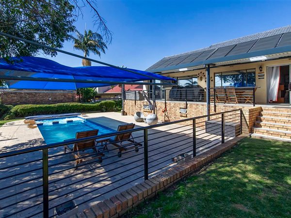 3 Bedroom House 3 Bedroom House