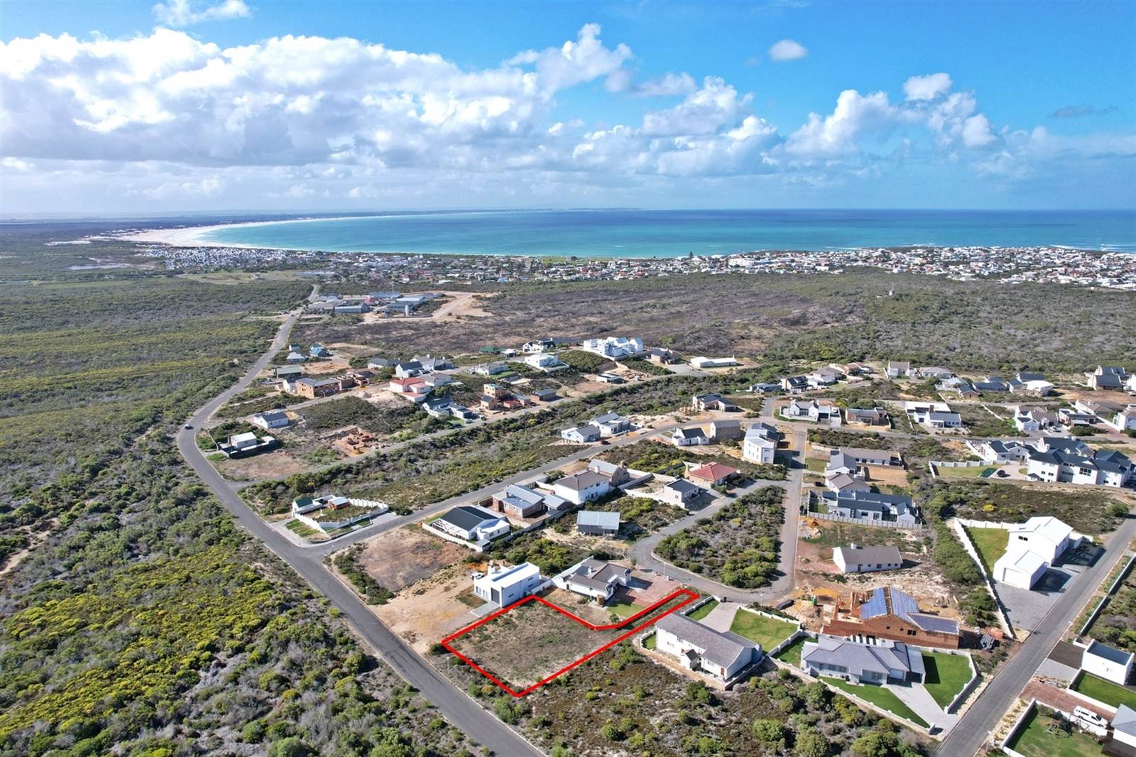 932 m² Land available in Struisbaai photo number 1