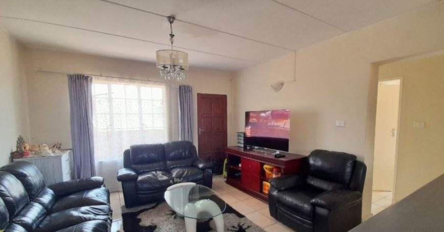 2 Bed Townhouse for sale in Chloorkop | T4680994 | Private Property