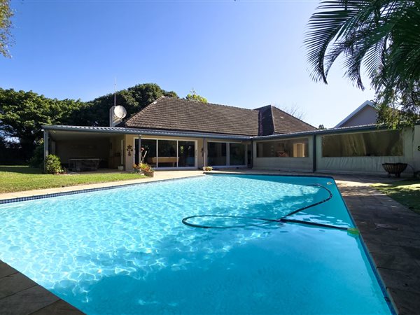 4 Bedroom House 4 Bedroom House