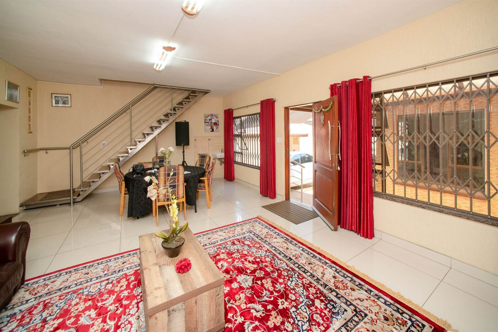 5 Bed House in Northmead photo number 6