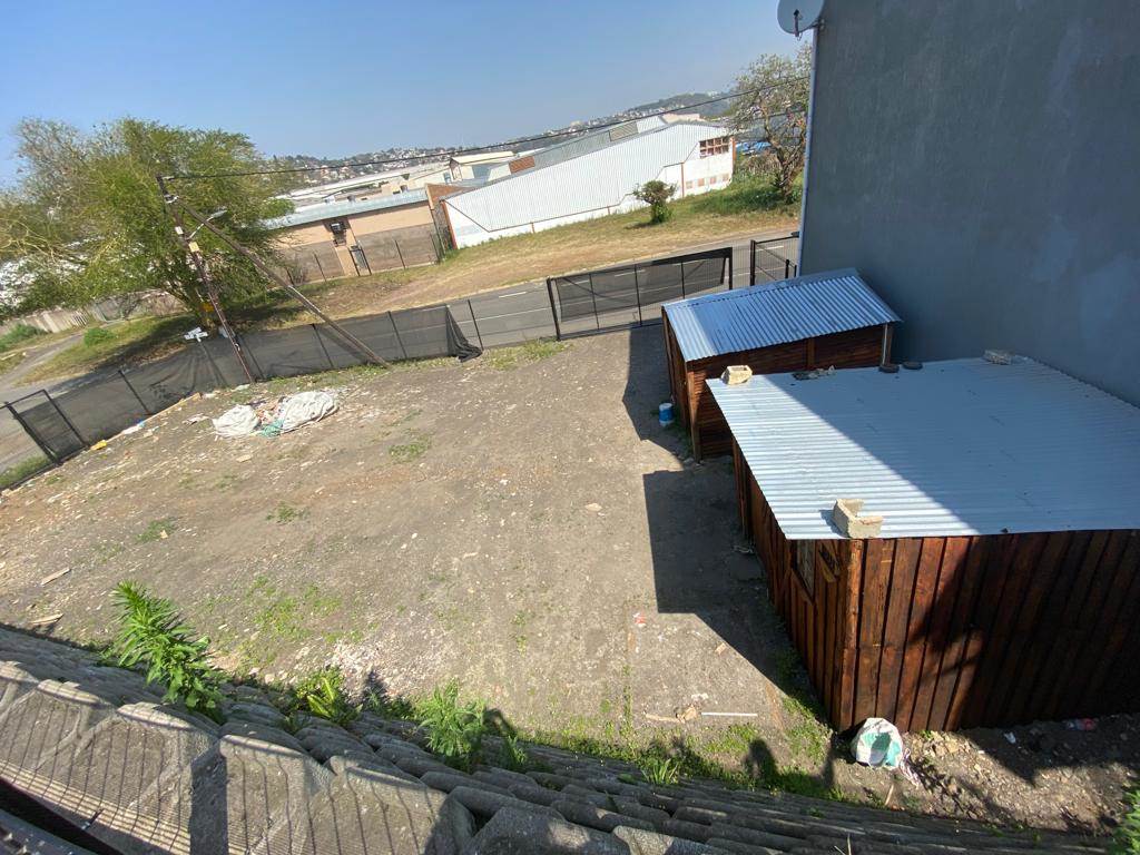 300  m² Commercial space in Durban North photo number 7