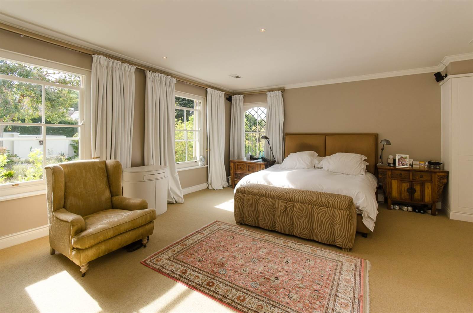 7 Bed House in Constantia photo number 23