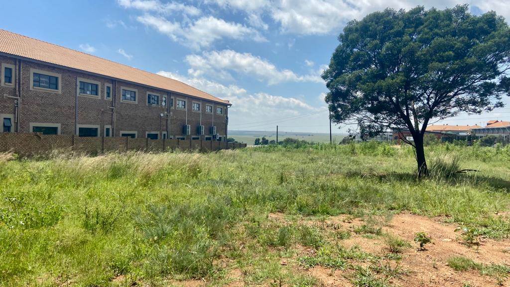 2488 m² Land available in Witbank Central photo number 8
