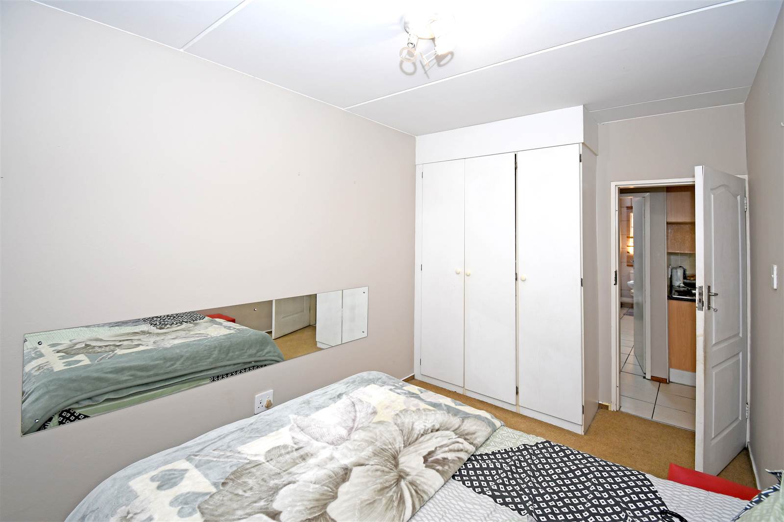 2 Bed Apartment in Sonneglans photo number 9