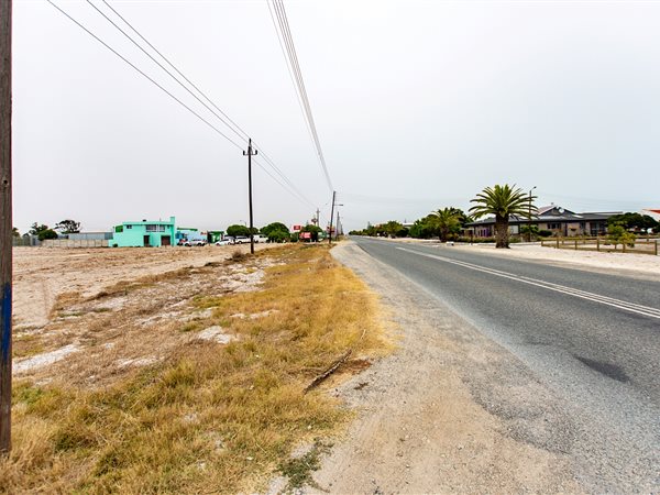 3242 m² Land available in Dwarskersbos