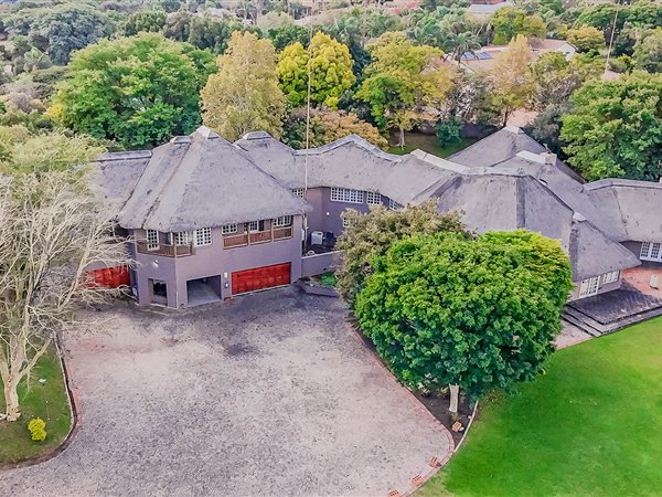 8 Bedroom House 8 Bedroom House