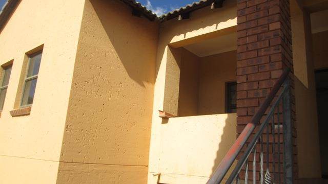 3 Bed Apartment in Lydenburg photo number 9