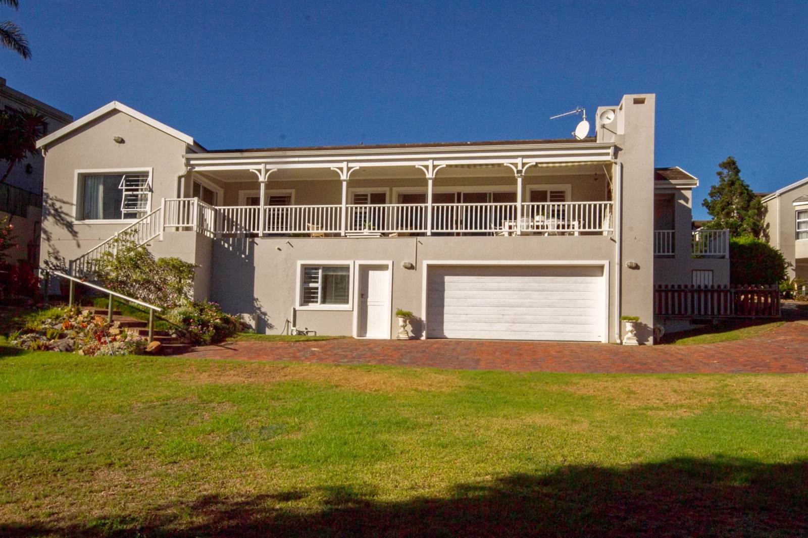 3 Bed House in Plettenberg Bay photo number 24