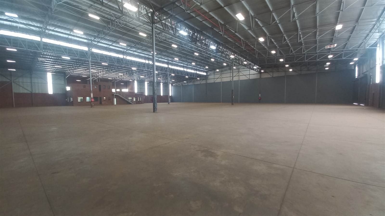 3983  m² Industrial space in Pomona photo number 8