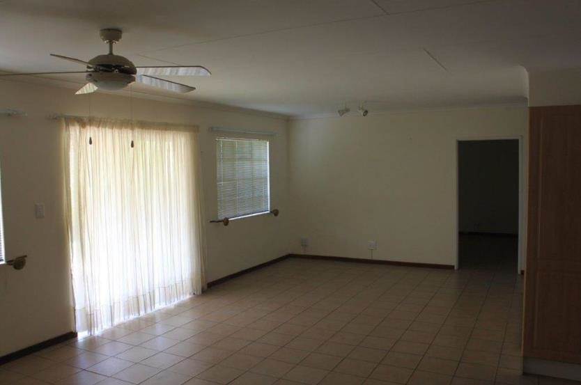 1 Bed Townhouse in Bela-Bela (Warmbaths) photo number 7