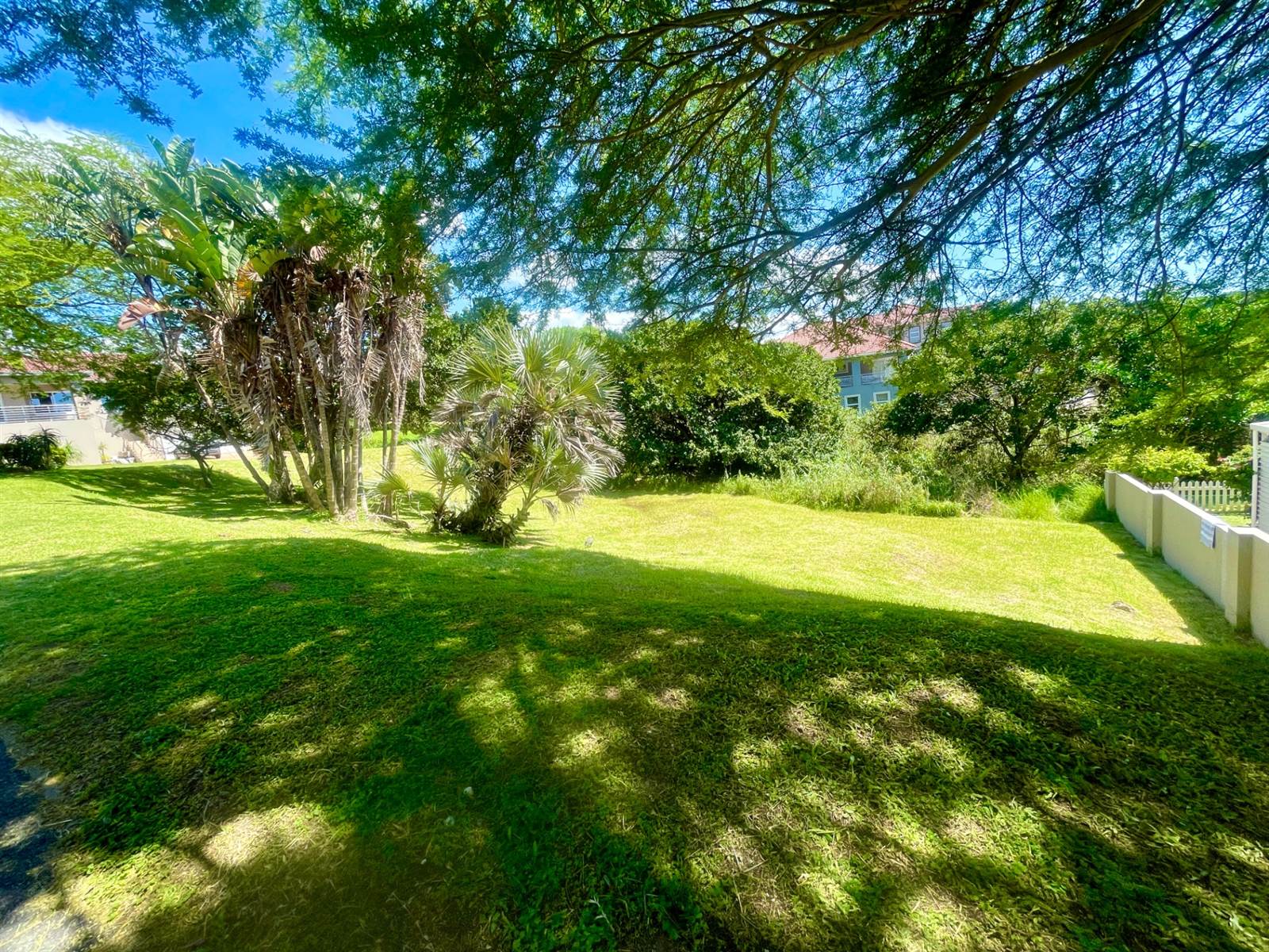 780 m² Land available in Shelly Beach photo number 1