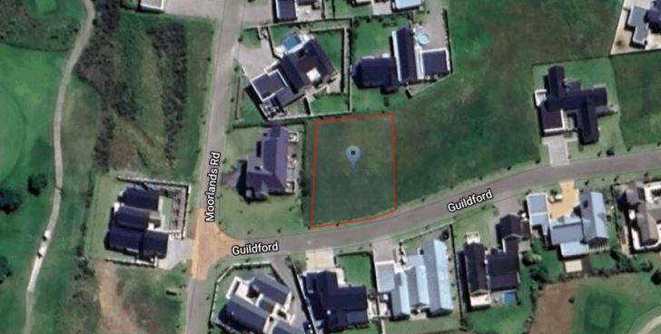 911 m² Land available in Kingswood Golf Estate photo number 5