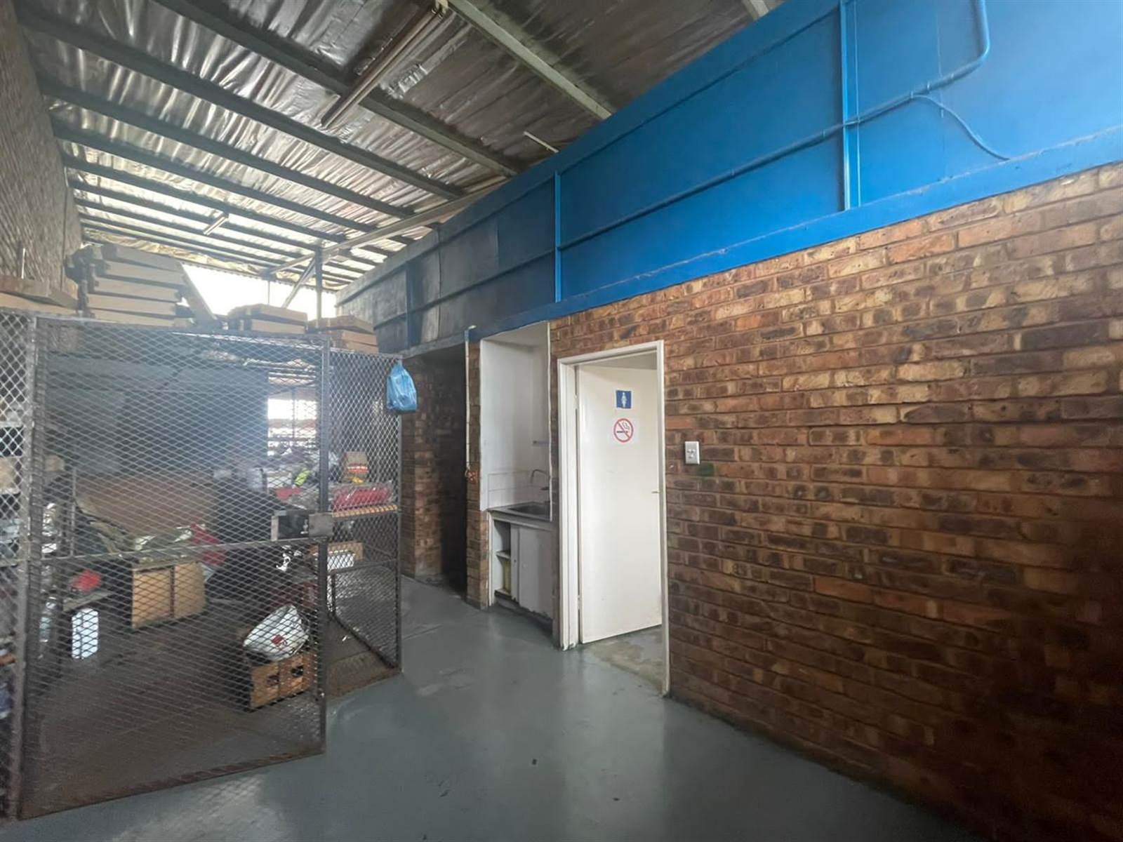 936  m² Industrial space in Middelburg Central photo number 6