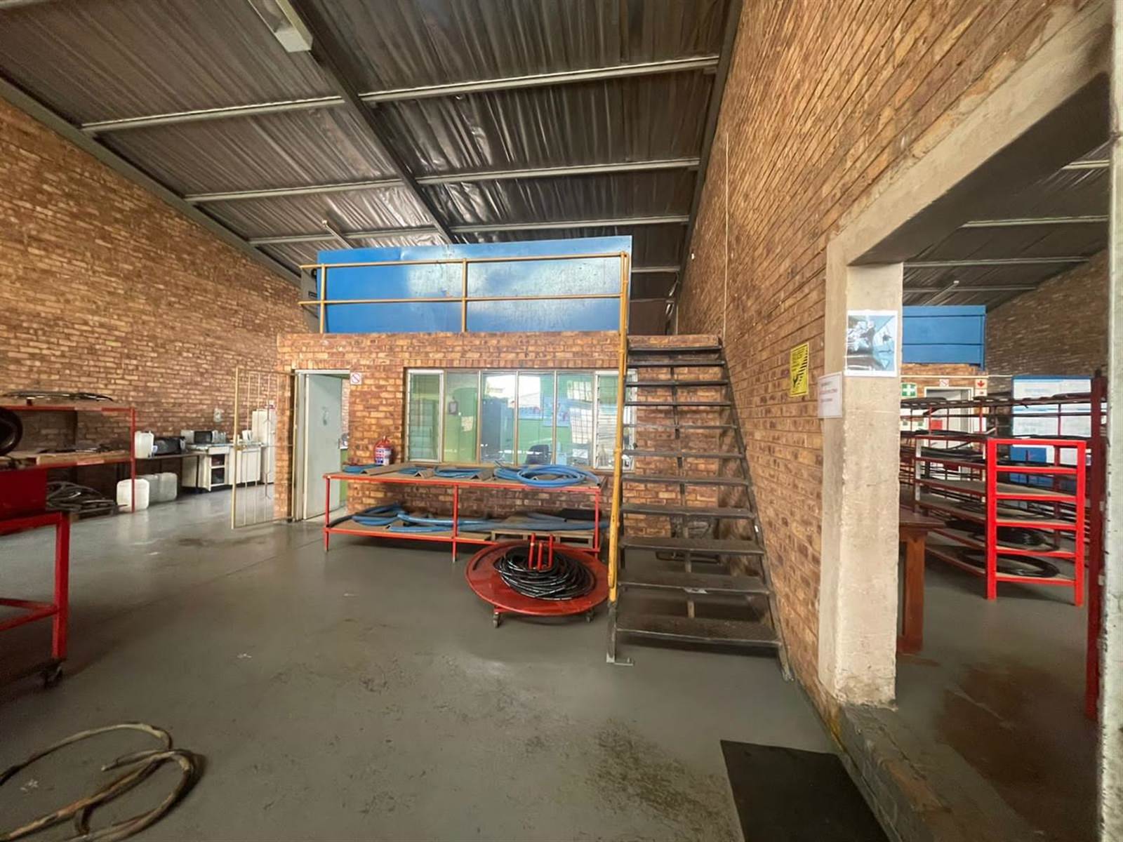 936  m² Industrial space in Middelburg Central photo number 5
