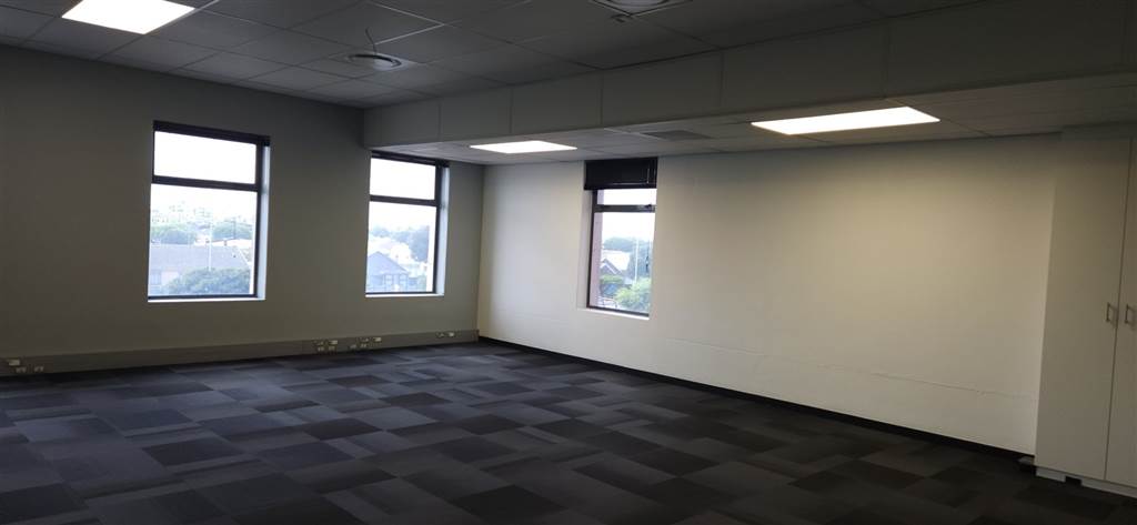 1095  m² Office Space in Milnerton Central photo number 16