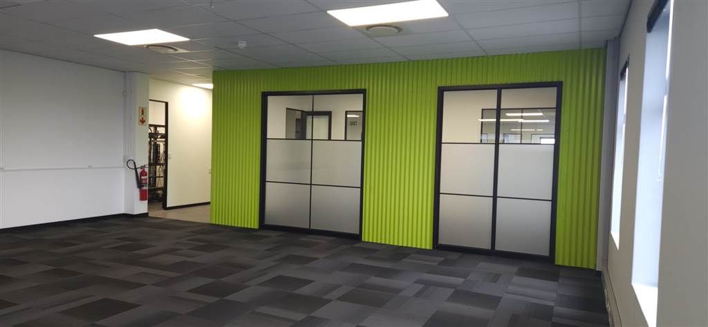1095  m² Office Space in Milnerton Central photo number 19