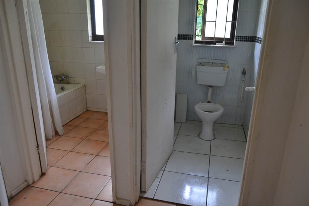 3.5 Bed House in Manaba photo number 21