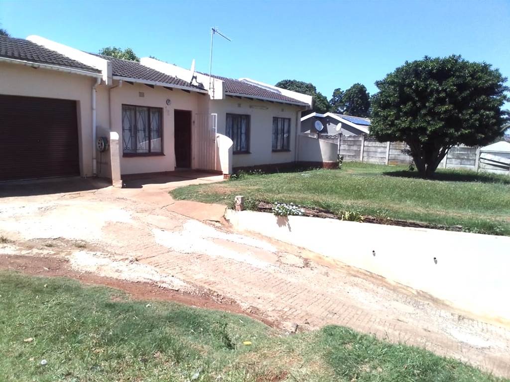 3 Bed House in Empangeni photo number 1