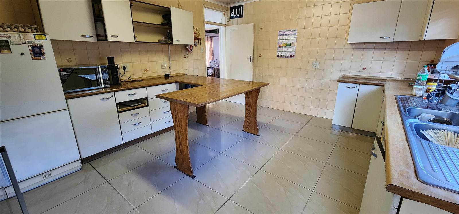 4 Bed House in Laudium photo number 10