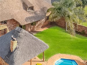 1.2 ha Farm in Kameeldrift East