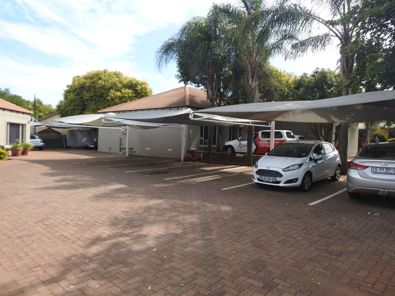 188  m² Office Space in Doringkloof photo number 3