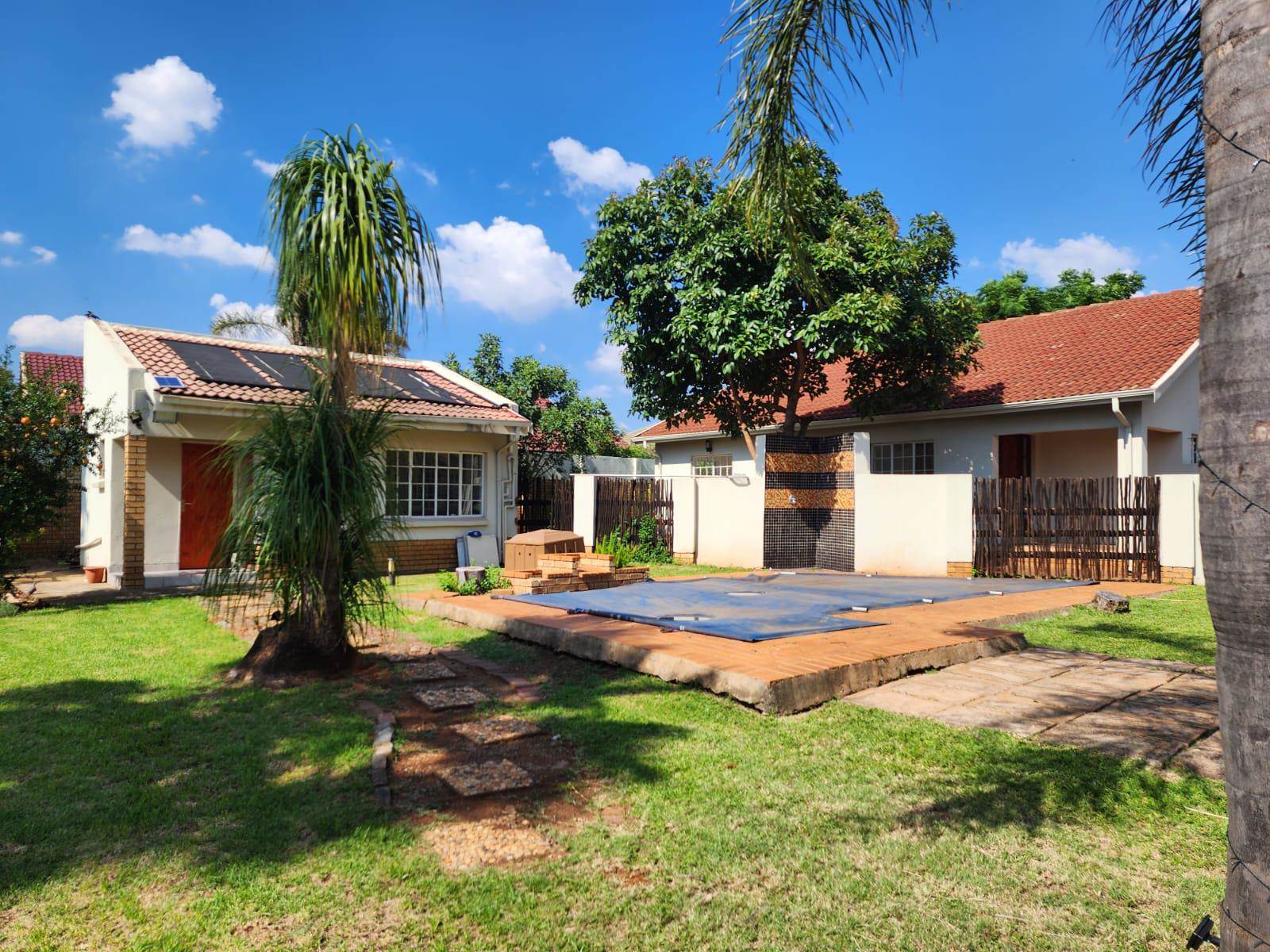 3 Bed House in Laudium photo number 11