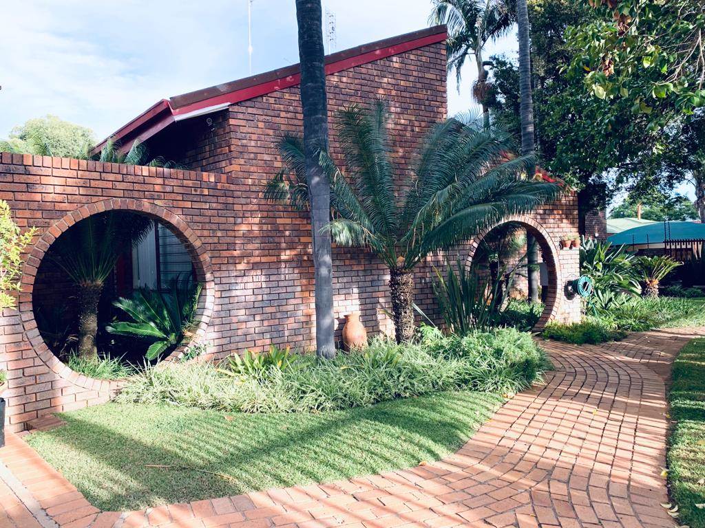 5 Bed House in Polokwane Central photo number 1