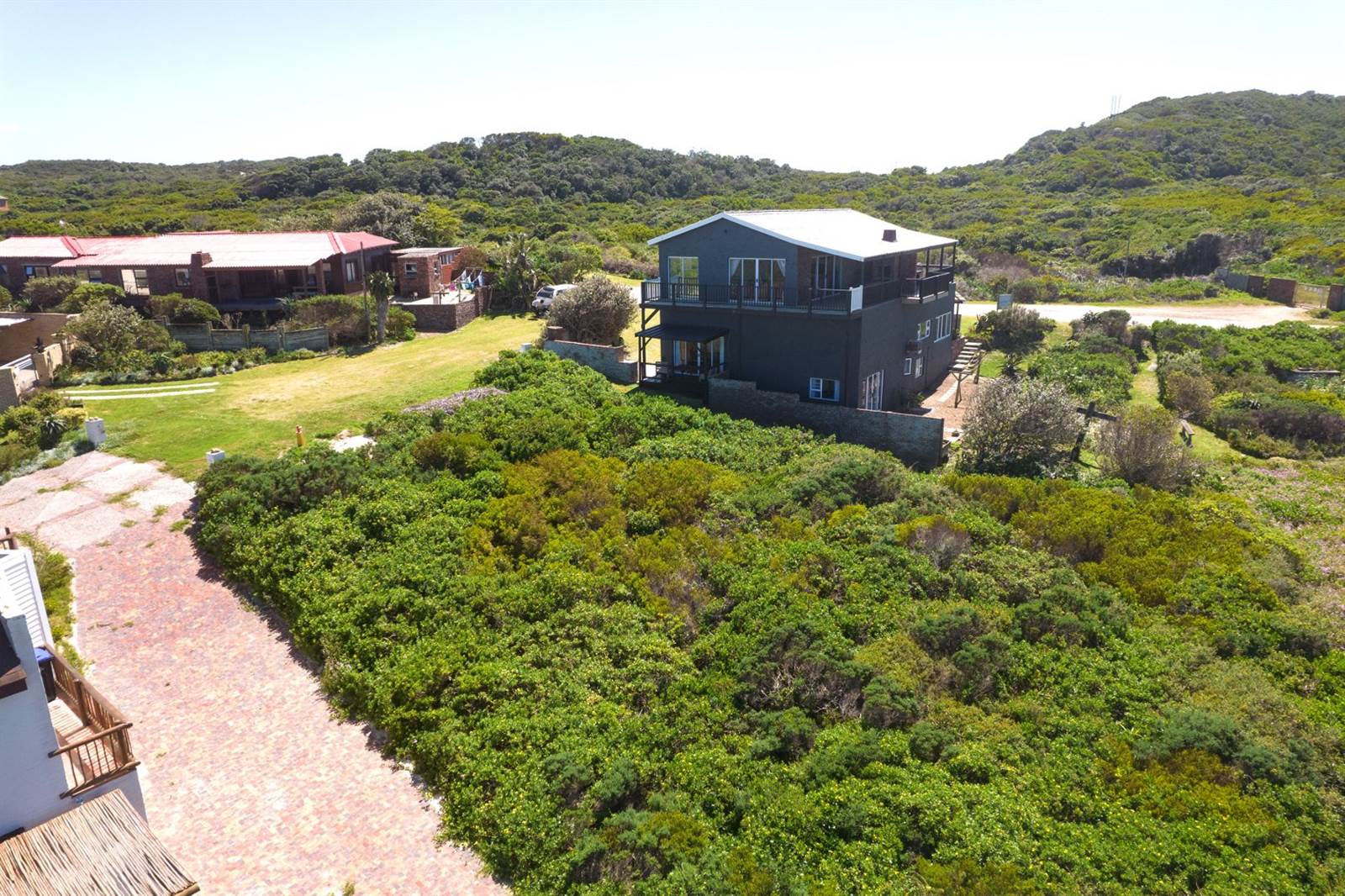 702 m² Land available in Oyster Bay photo number 12