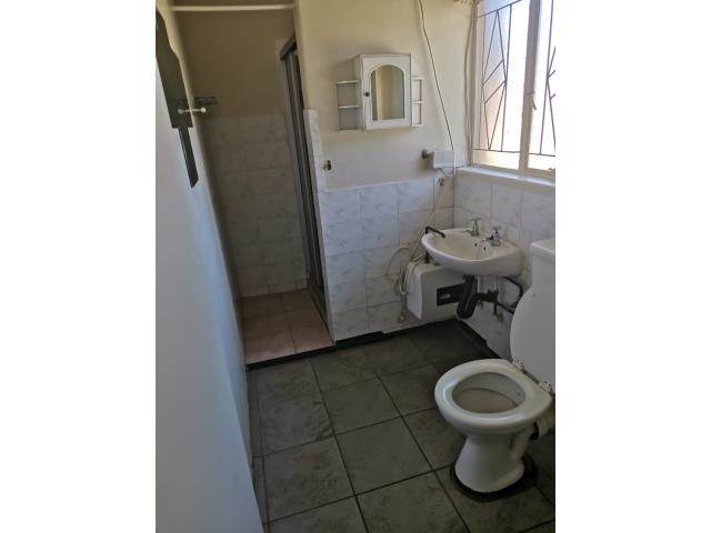 300  m² Office Space in Witbank Central photo number 13