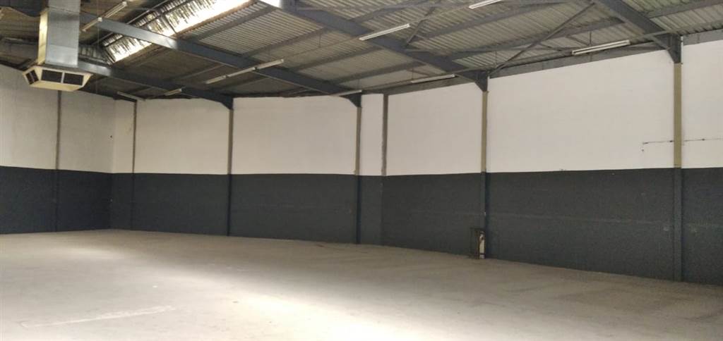 1441  m² Industrial space in Ottery photo number 5