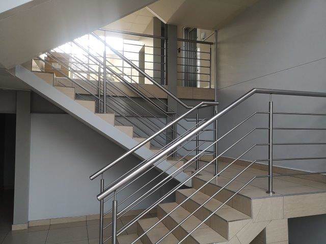 237  m² Office Space in Kyalami photo number 4