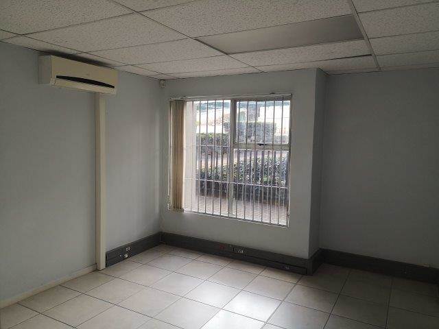 237  m² Office Space in Kyalami photo number 10
