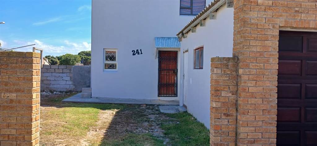 2 Bed House in Algoa Park photo number 1