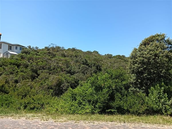 1105 m² Land available in Cola Beach