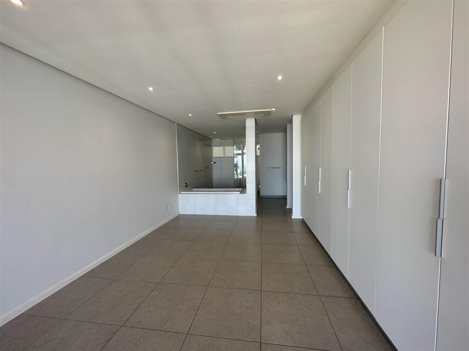 3 Bed Penthouse in Sibaya Precinct photo number 7
