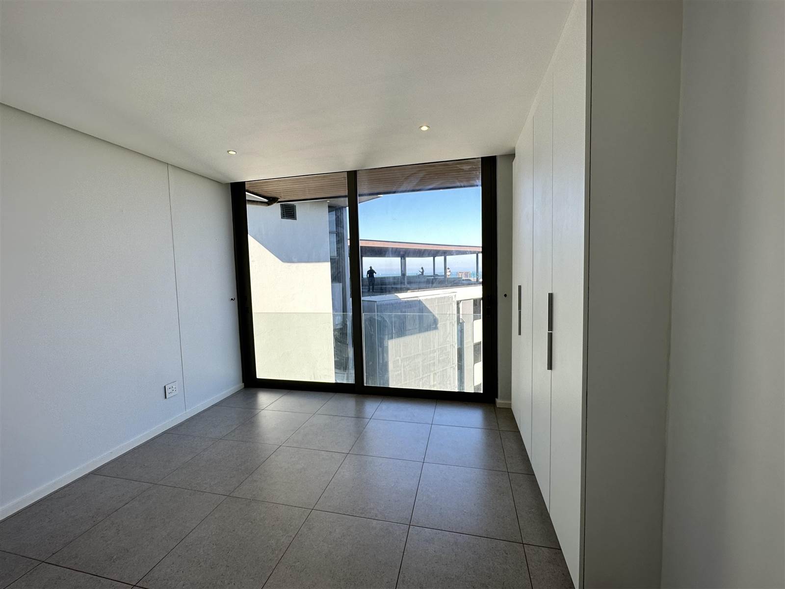 3 Bed Penthouse in Sibaya Precinct photo number 12